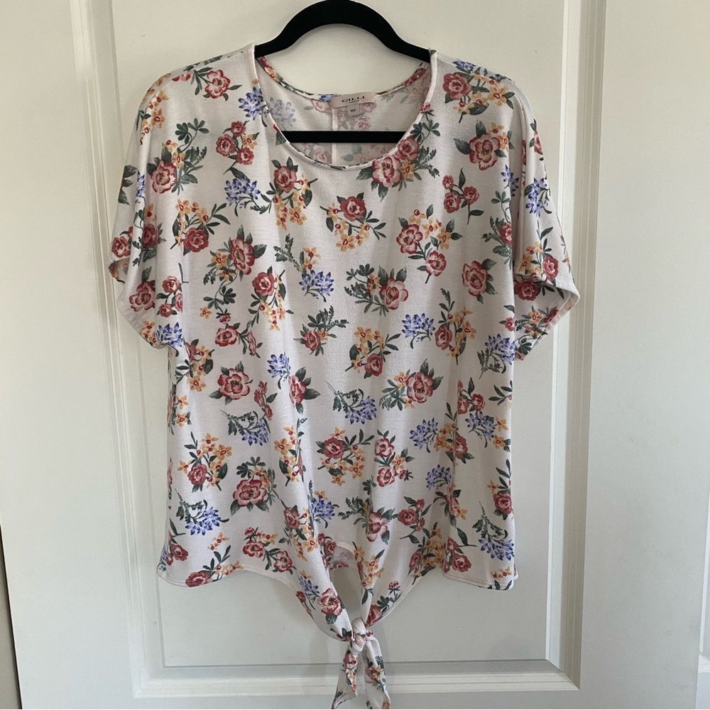 Gilli Floral Top